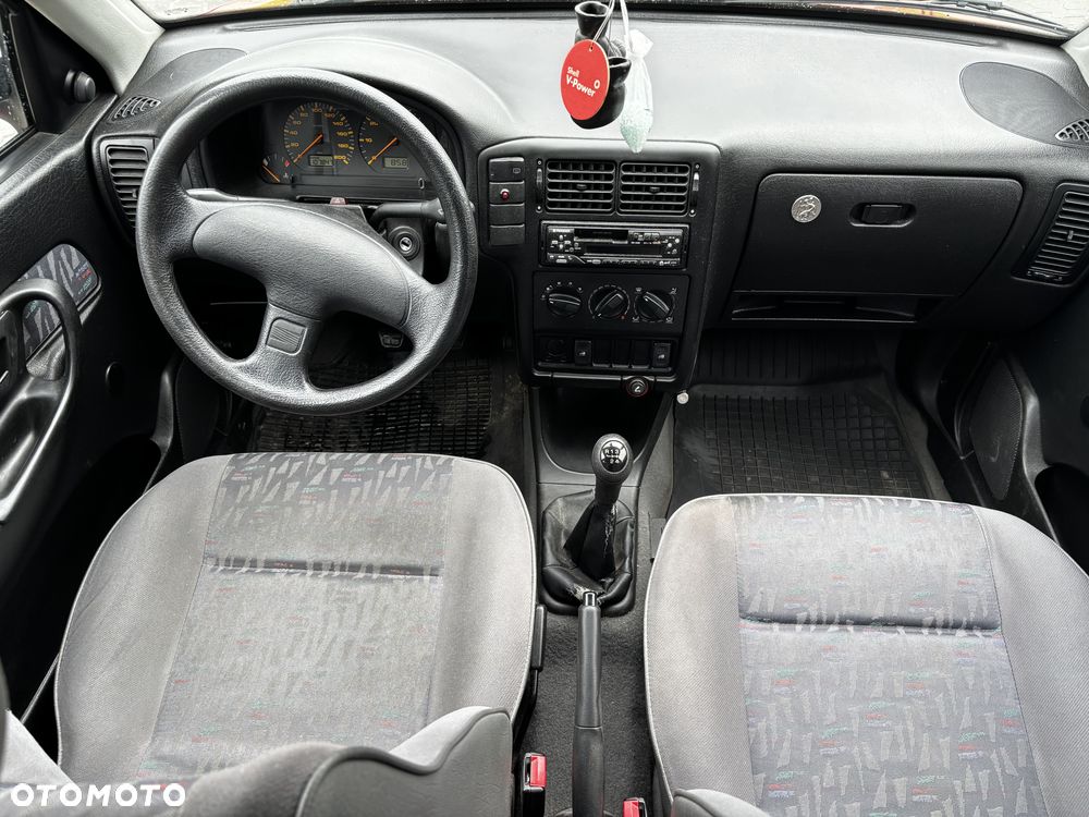 Seat Cordoba - 11