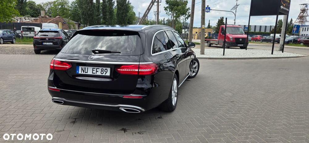 Mercedes-Benz Klasa E 220 d 9G-TRONIC - 16