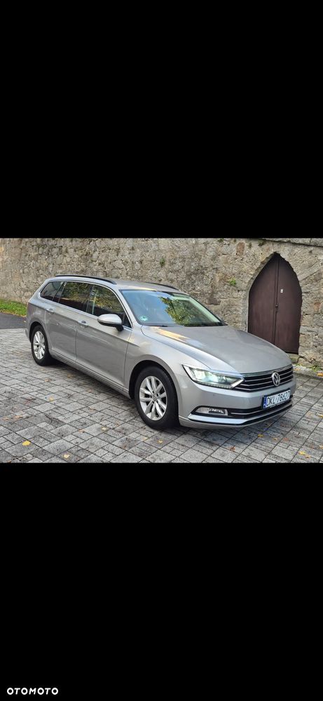 Volkswagen Passat - 8
