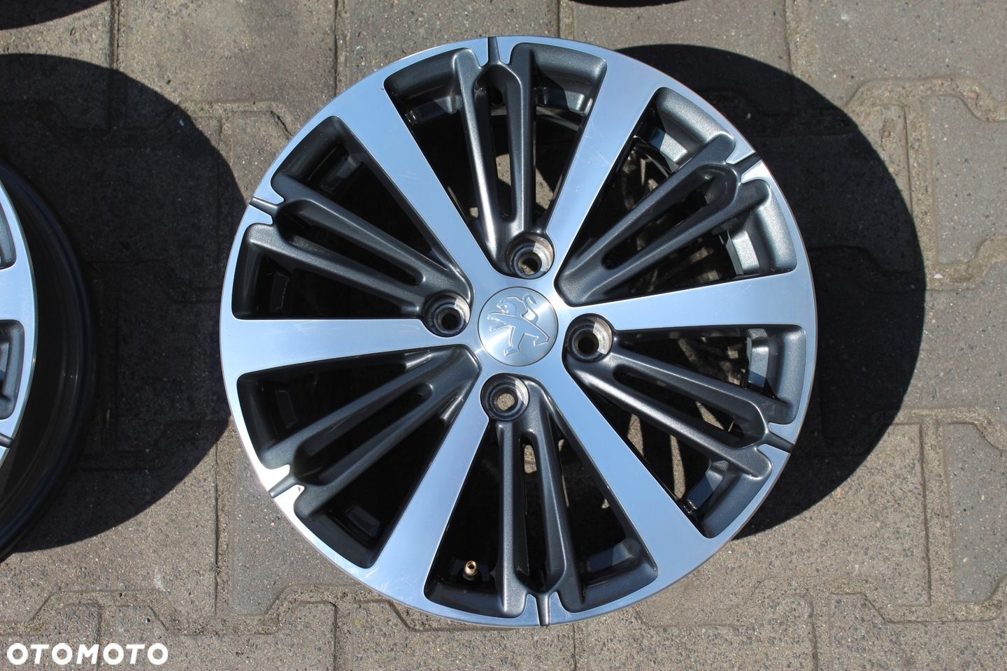 ORYG PEUGEOT 208 ACTIVE LIFTING 16cali 4x108 ET23 6,5J - 1