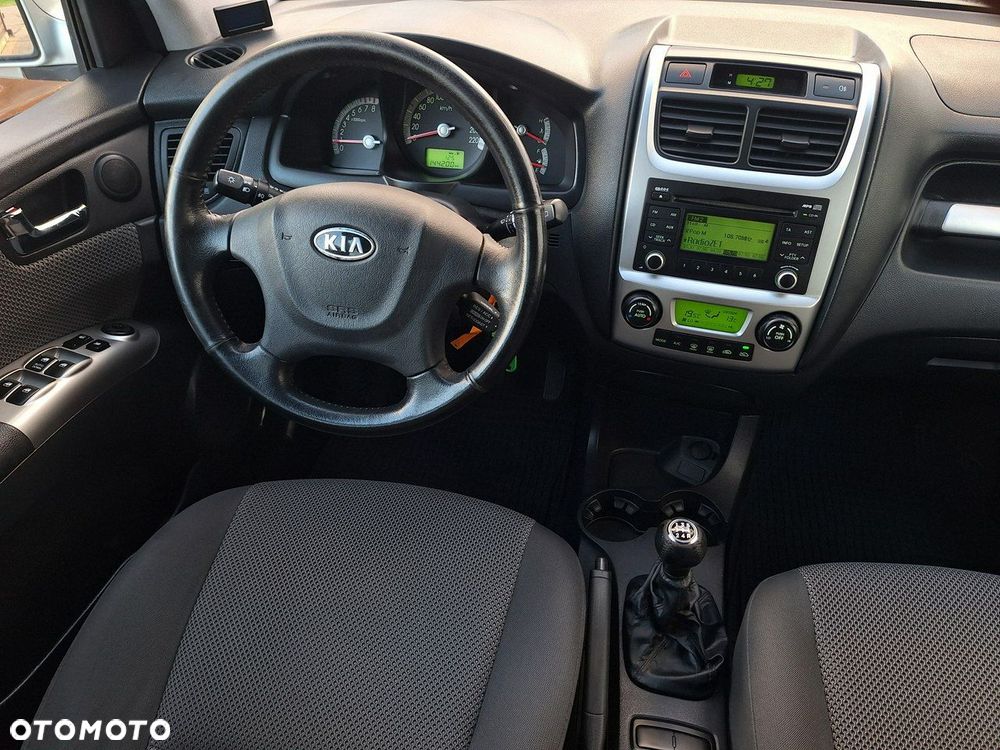 Kia Sportage - 10