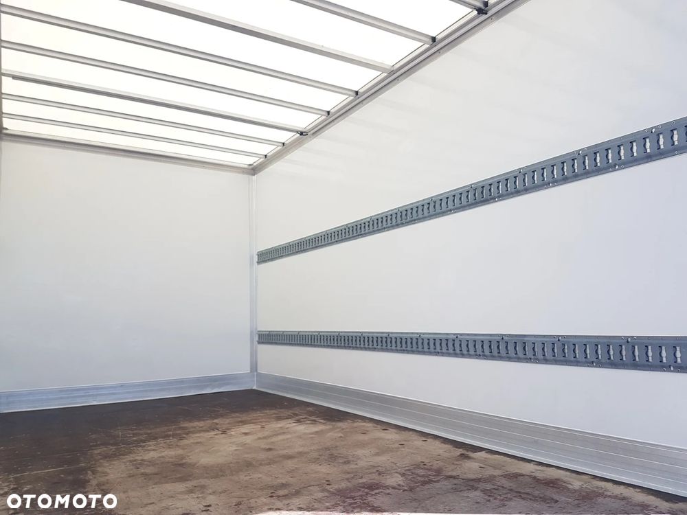 Renault MASTER KONTENER 8EP 4,22x2,24x2,24 KLIMA KRAJOWY MANUAL  6-BIEGÓW - 18