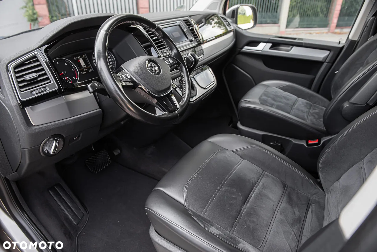 Volkswagen Multivan - 11