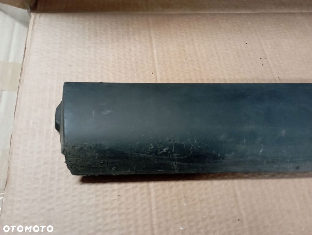 Lexus RX III 09- listwa drzwi lewy tyl 75076-48040 - 2