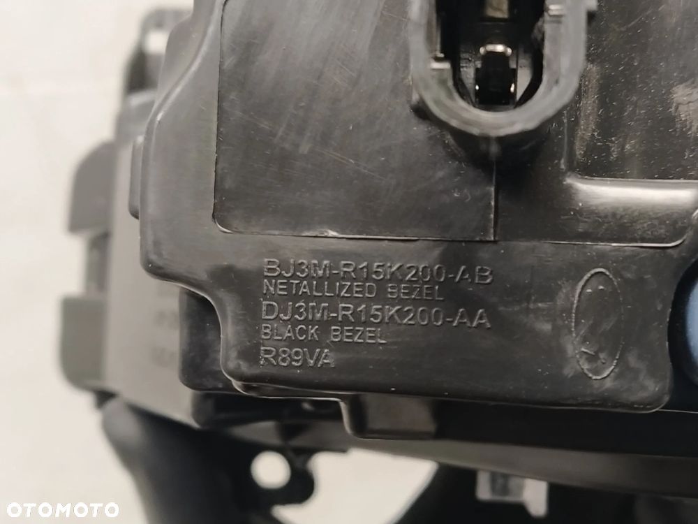RANGE ROVER EVOQUE L538 HALOGEN PRZECIWMGIELNY LEWY PRAWY CZARNY ŚRODEK - 16