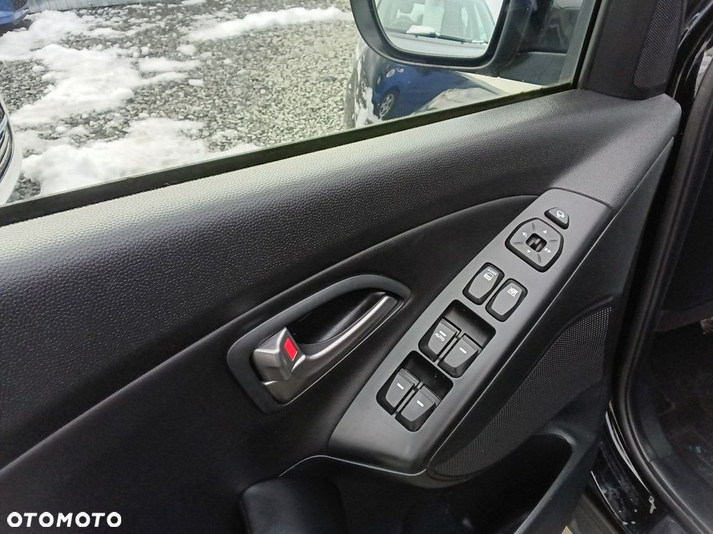 Hyundai ix35 - 21