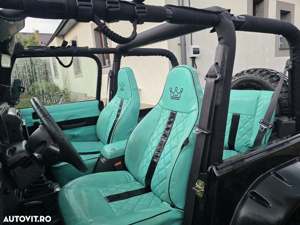 Jeep Wrangler - 5