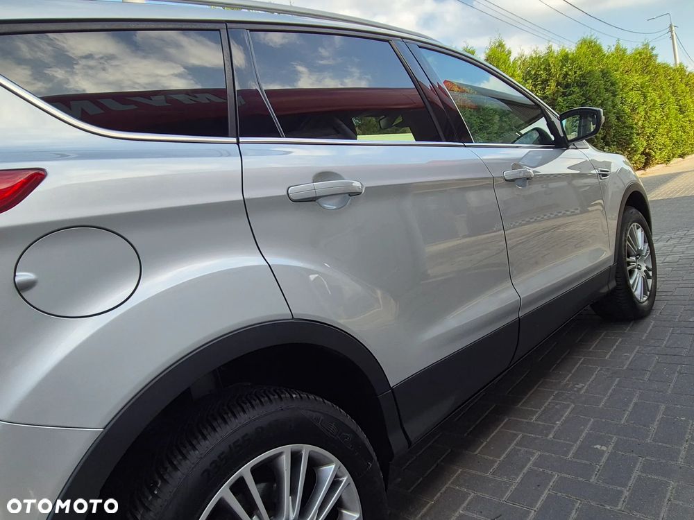Ford Kuga 2.0 TDCi 4x4 Titanium - 21