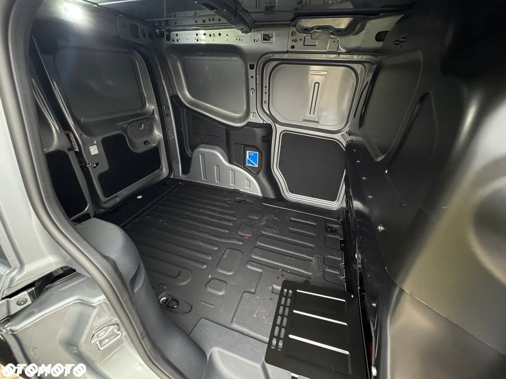 Ford TRANSIT COURIER 1.0 ECOBOOST 125KM M6 FWD VAN LIMITED - 13