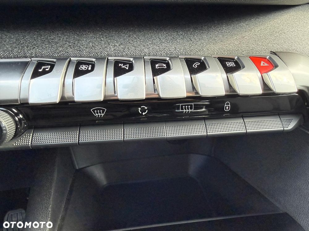 Peugeot 5008 PureTech 130 Stop & Start Allure - 27
