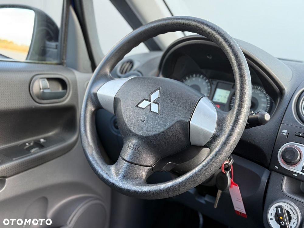 Mitsubishi Colt 1.1 Inform - 21