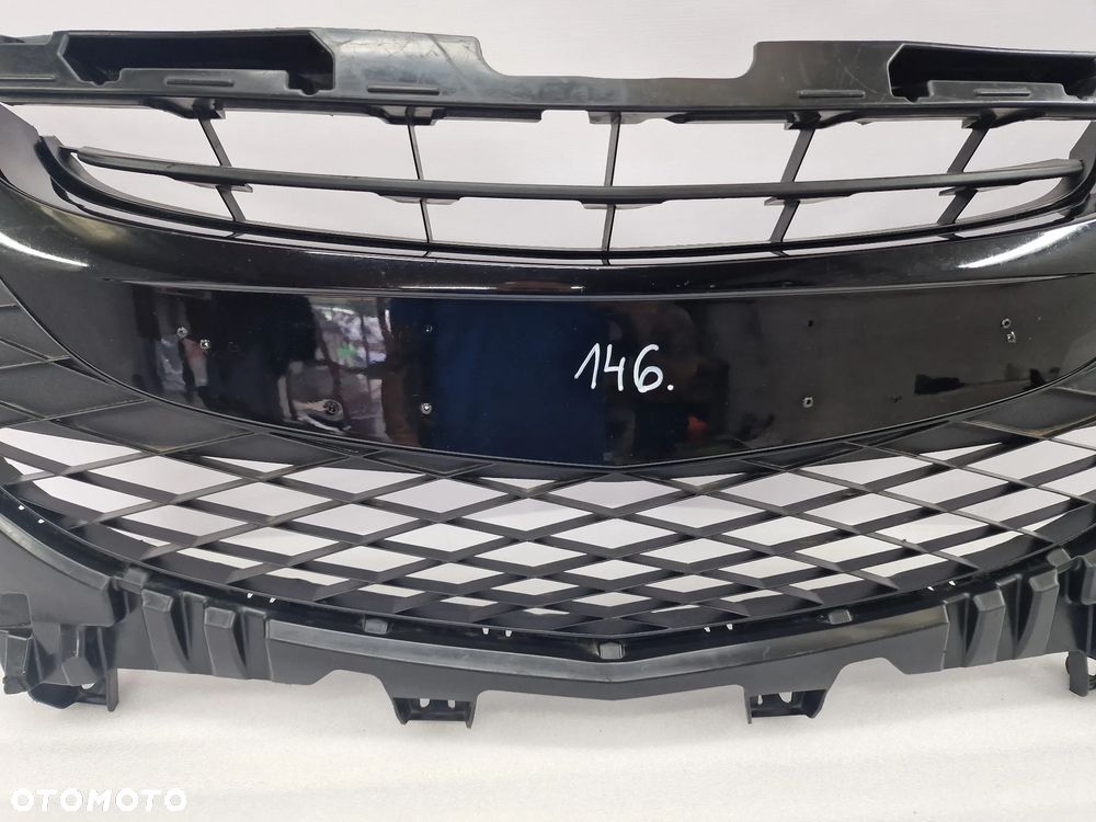 MAZDA 5 V LIFT 10- KRATKA ŚRODKOWA ZDERZAKA PRZEDNIEGO PRZÓD BARDZO ŁADNA , NR C513-501T1 , NR AUKCJI KR146 - 5