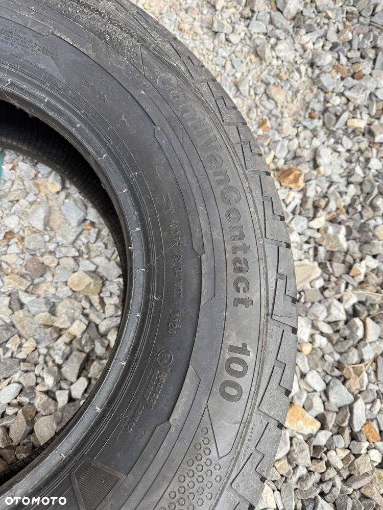 Opony letnie Continental Contivancontact 100 demo 225/75r16C - 4