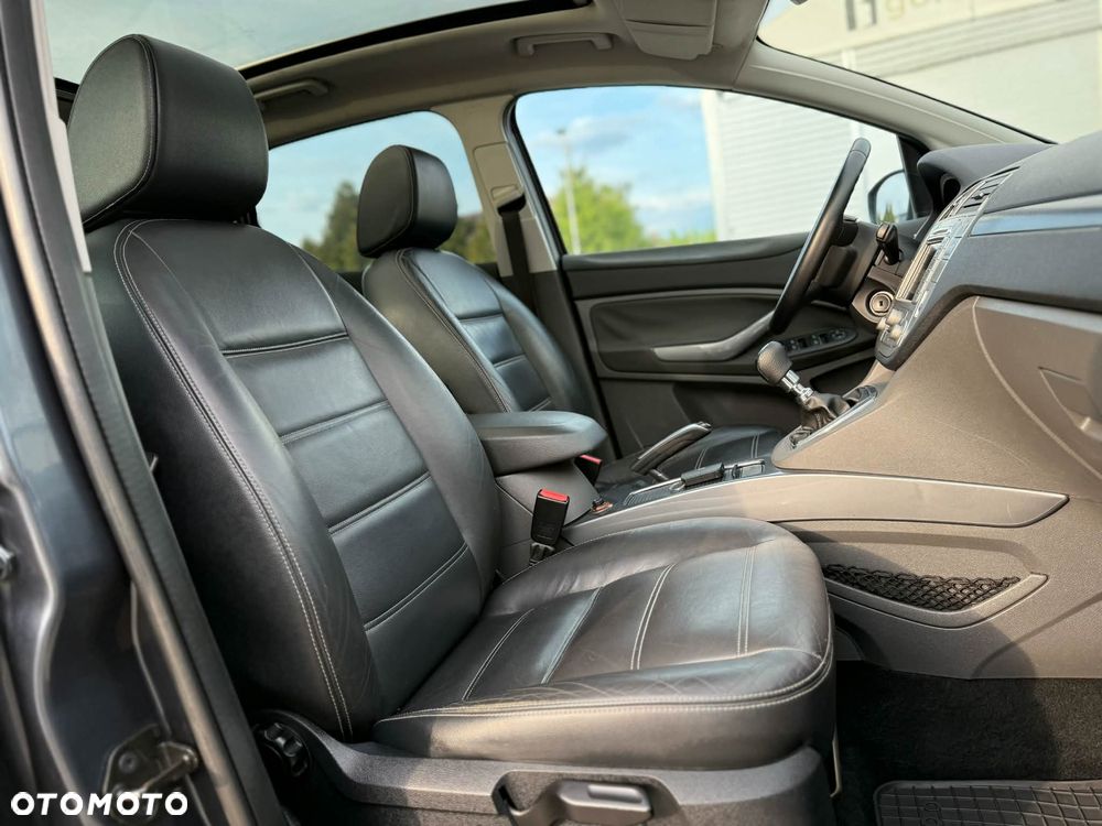 Ford Kuga 2.0 TDCi 4x4 Trend - 21