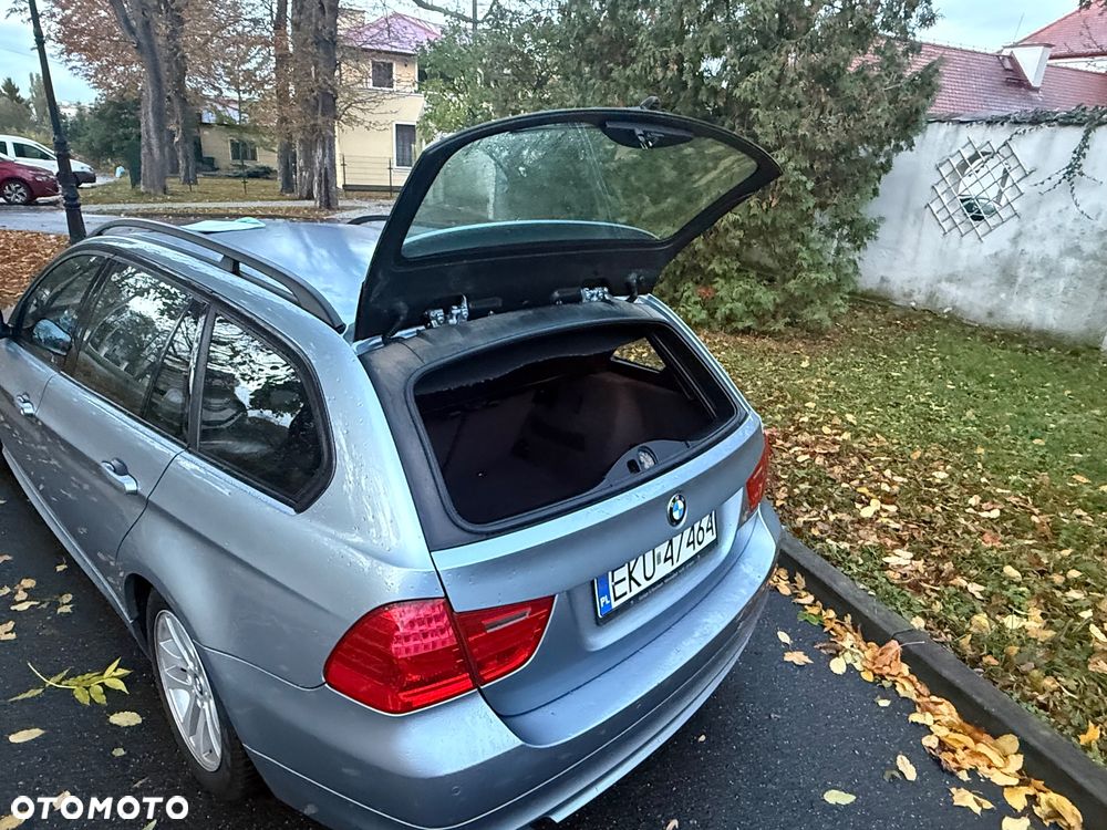 BMW Seria 3 2009