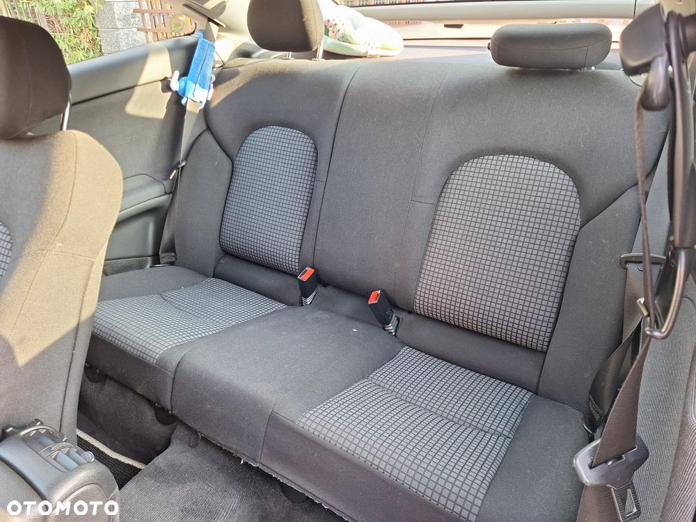 Mercedes-Benz Klasa C 180 Kompressor Sport Edition - 15