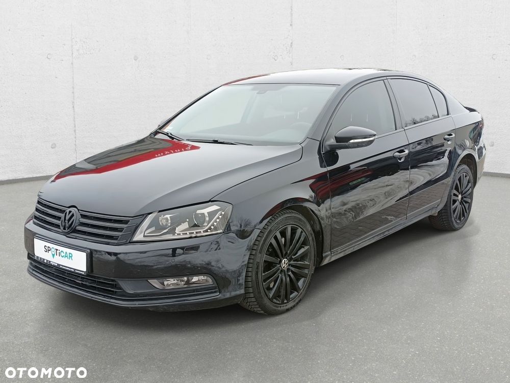 Volkswagen Passat - 2