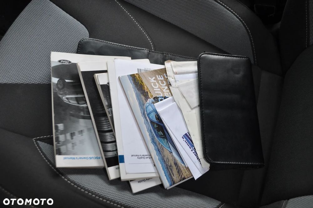 Ford Focus 2.0 EcoBoost ST - 34