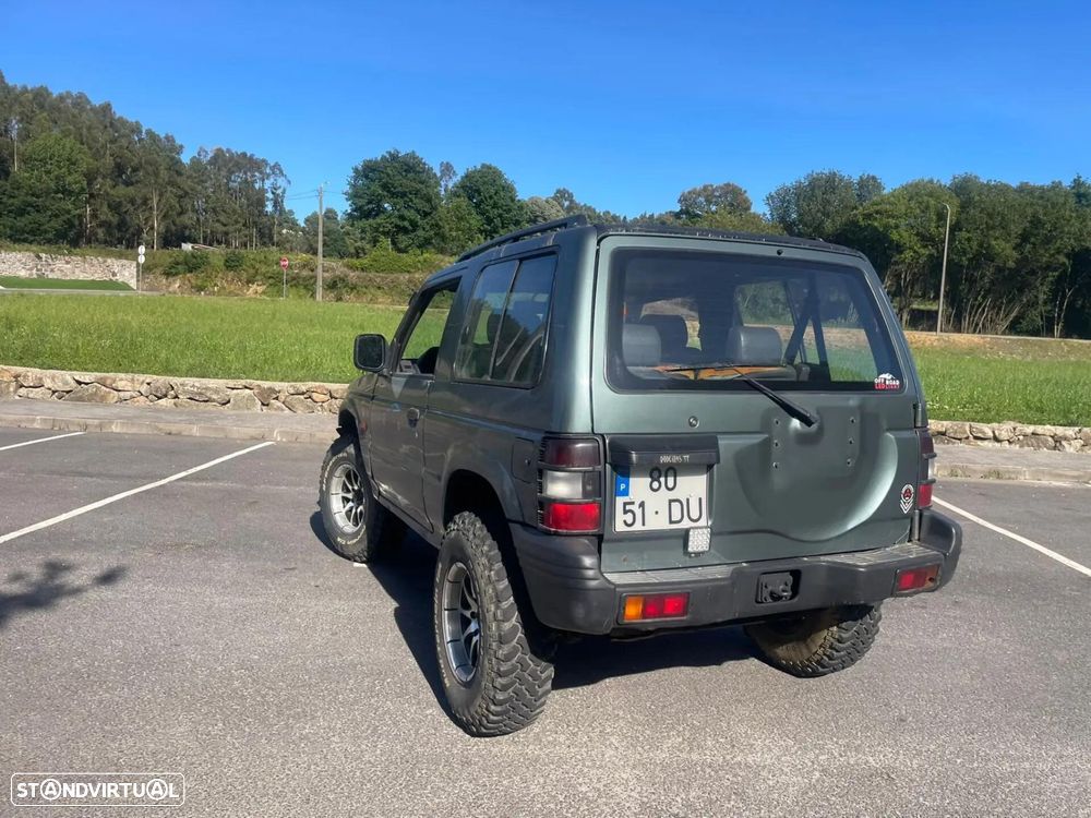Mitsubishi Pajero 2.5 TD GLX Longo - 14