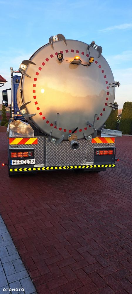 Mercedes-Benz Antos - 4