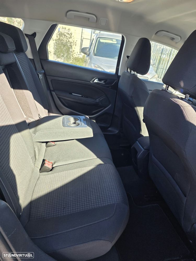 Peugeot 308 SW - 5