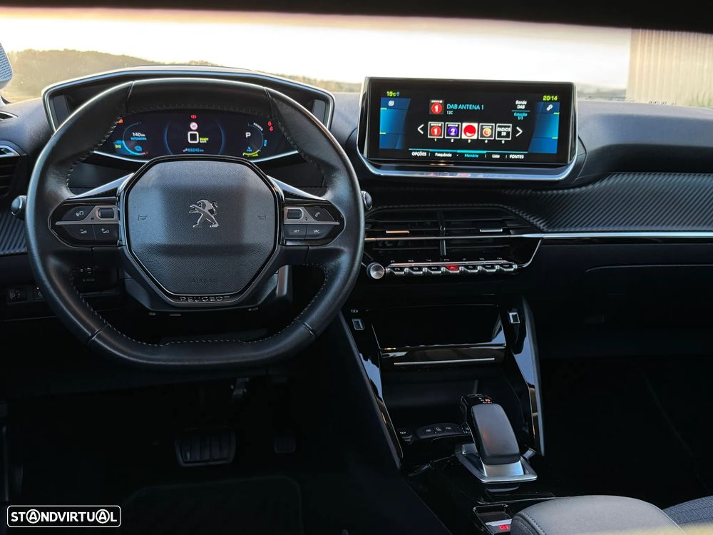 Peugeot e-208 50 kWh Allure - 9