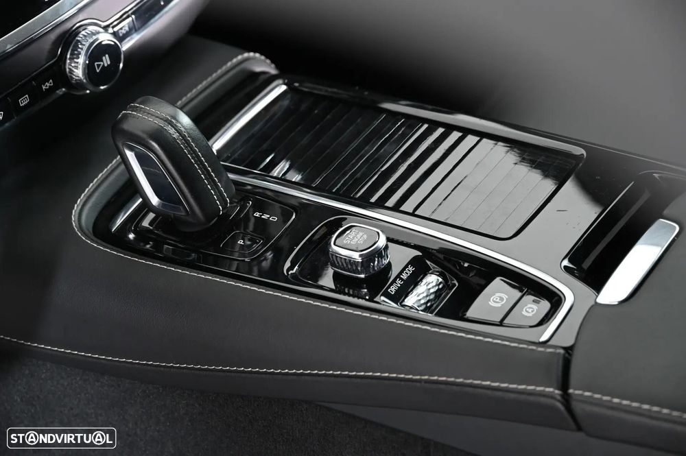 Volvo S60 2.0 T8 PHEV Polestar AWD - 22