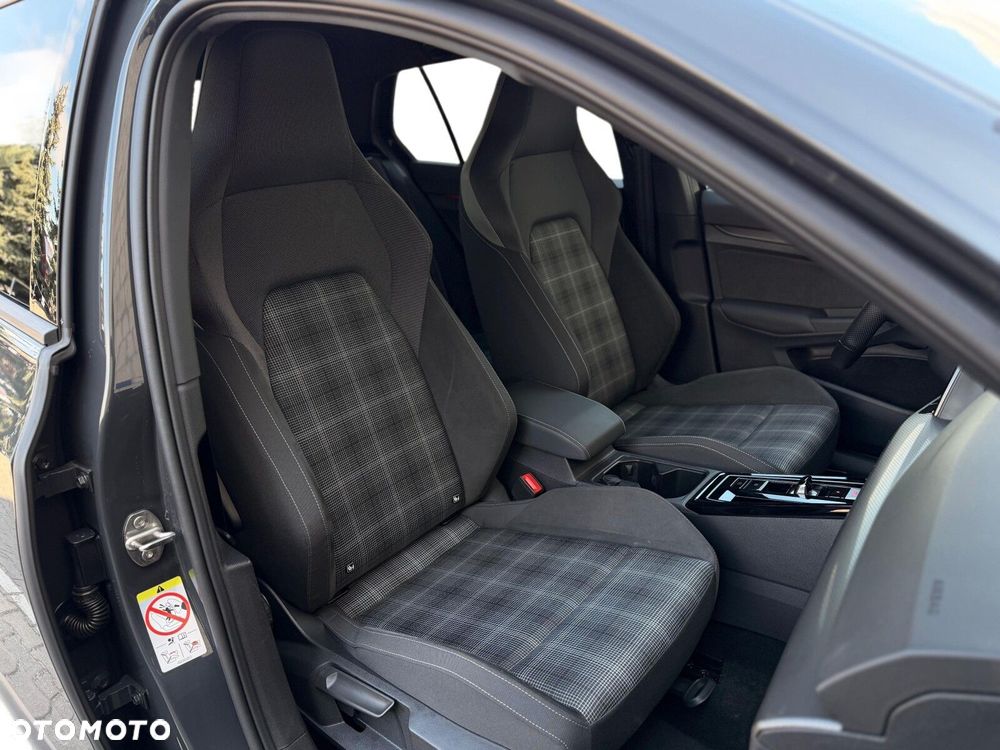Volkswagen Golf 2.0 TDI GTD DSG - 18