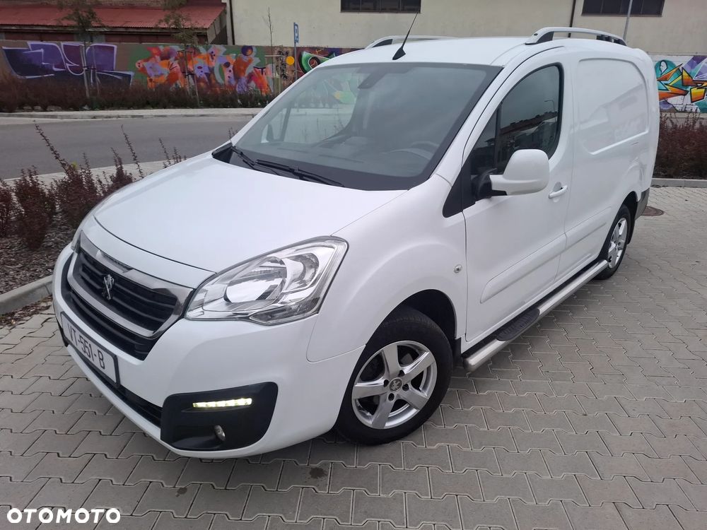 Peugeot Partner LONG 1.6HDI 3OSOBOWY KLIMA NAVI - 1