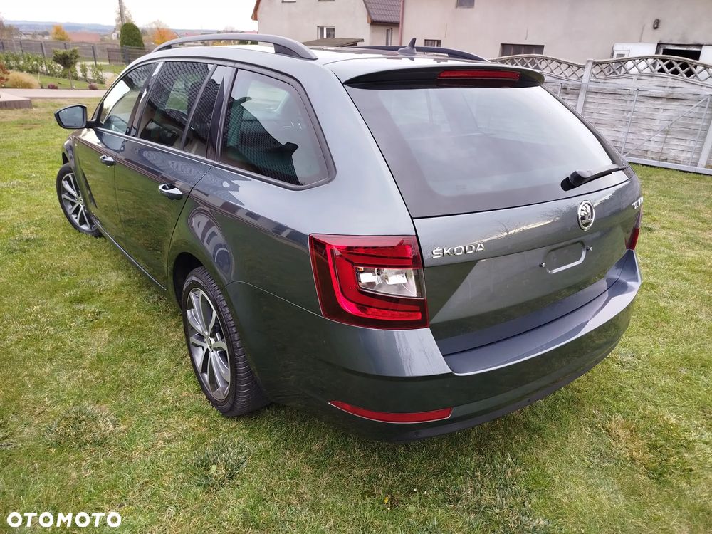 Skoda Octavia Combi 1.4 TSI Drive - 2