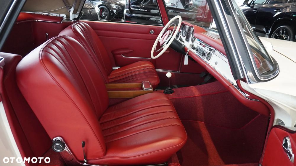 Mercedes-Benz SL - 10