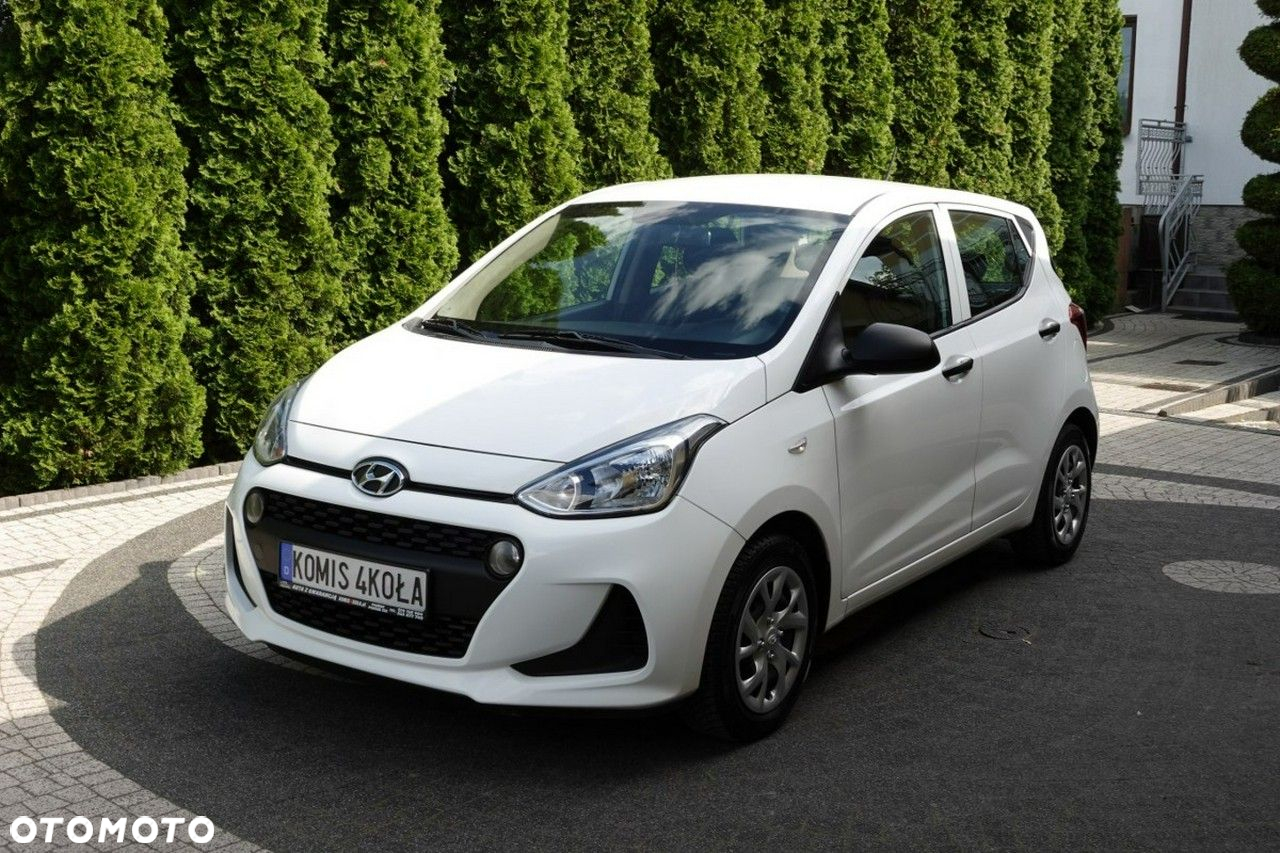 Hyundai i10 - 10