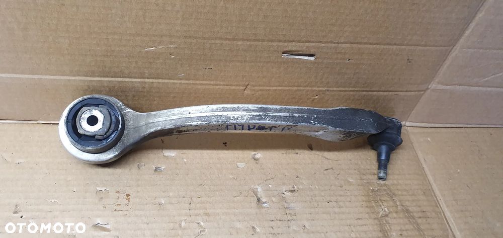 Wahacz prawy przód przedni Audi A4 B6 - 4