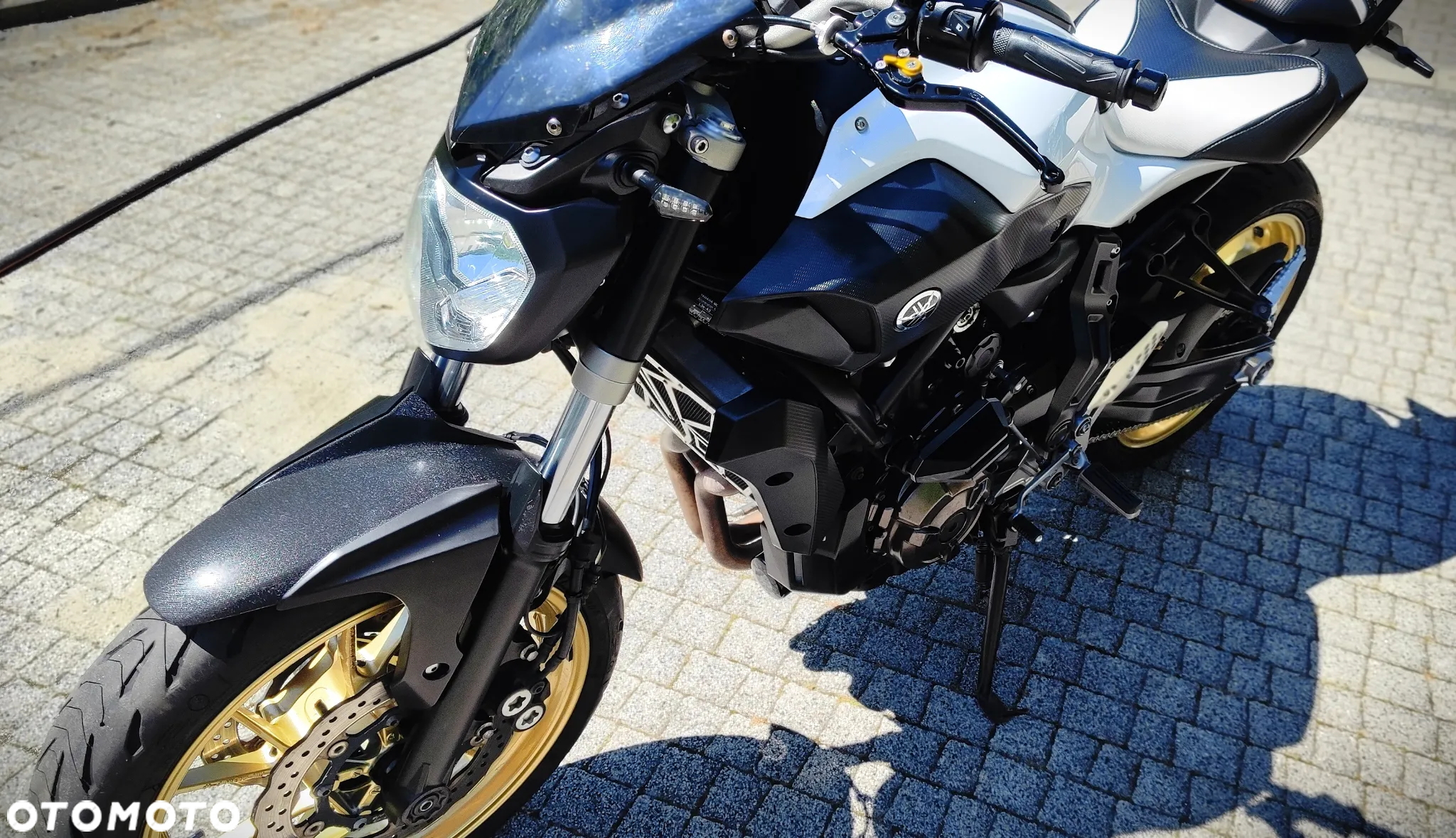 Yamaha MT - 9