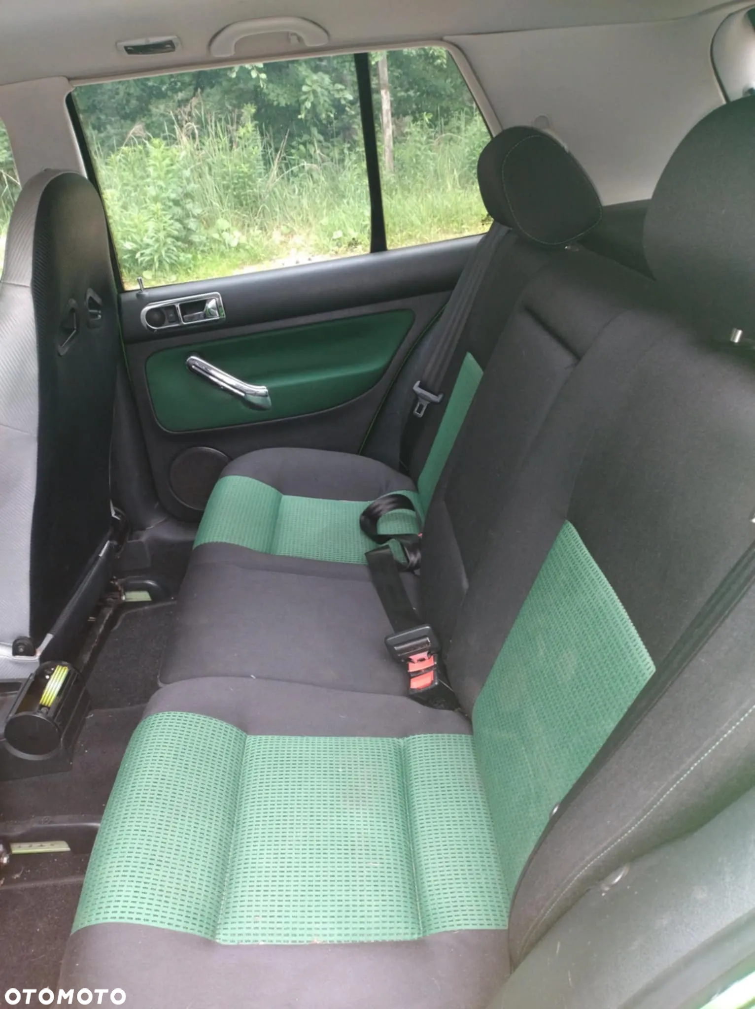 Volkswagen Golf - 16