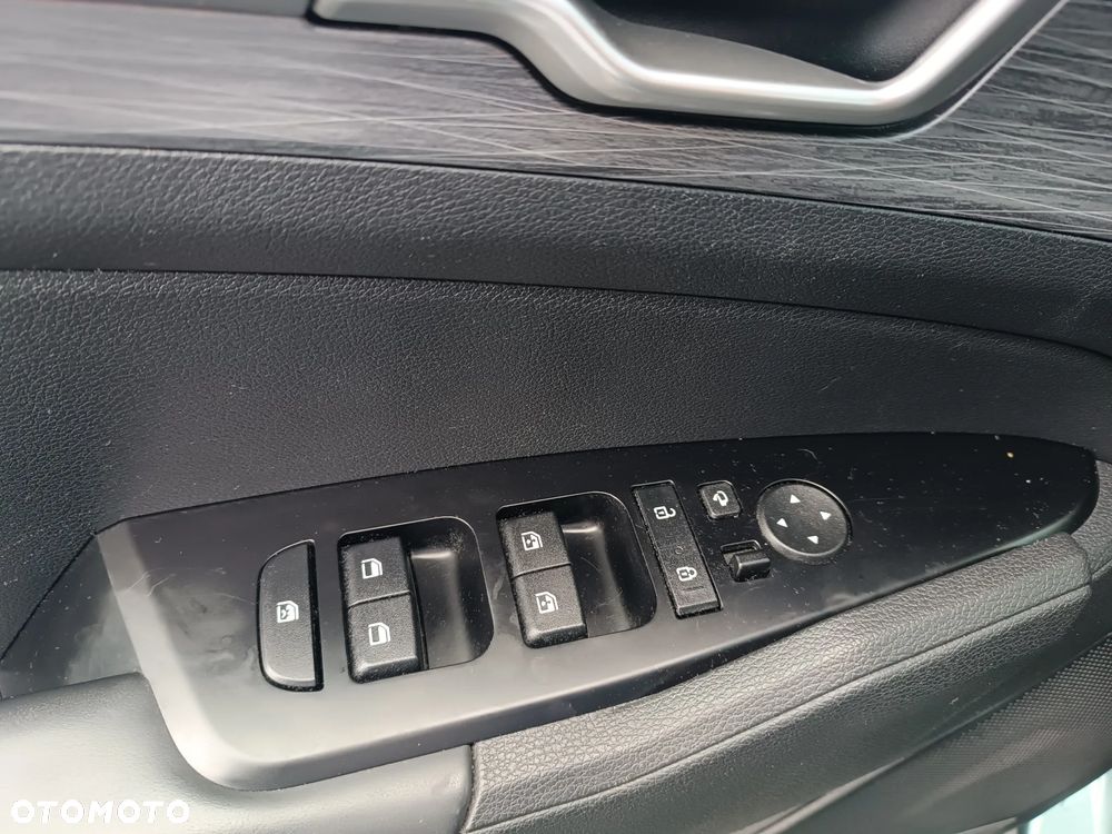 Kia Sportage 1.6 T-GDI L 2WD - 17