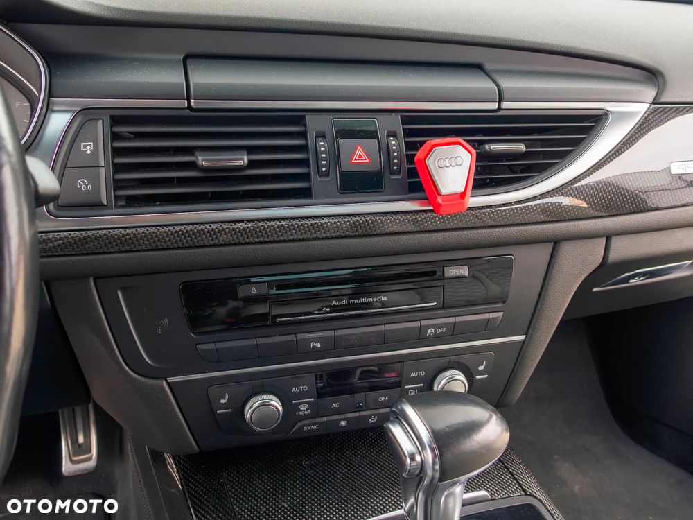 Audi S6 Limousine - 24