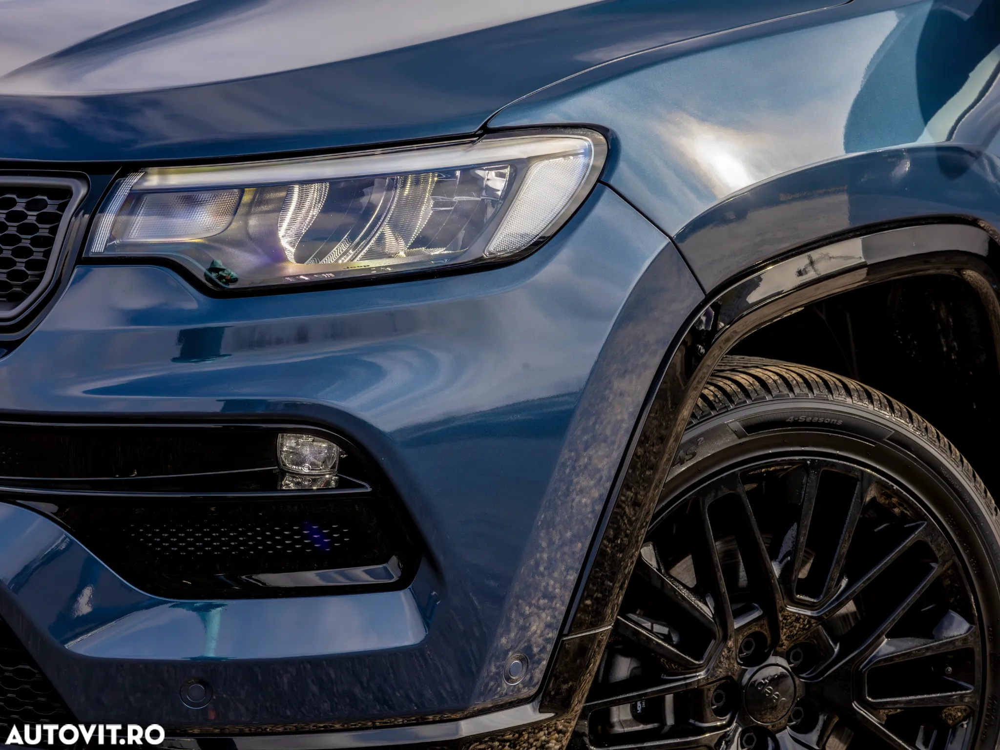 Jeep Compass 1.3 T-GDI 4xe PLUG-IN HYBRID Automatik S - 13
