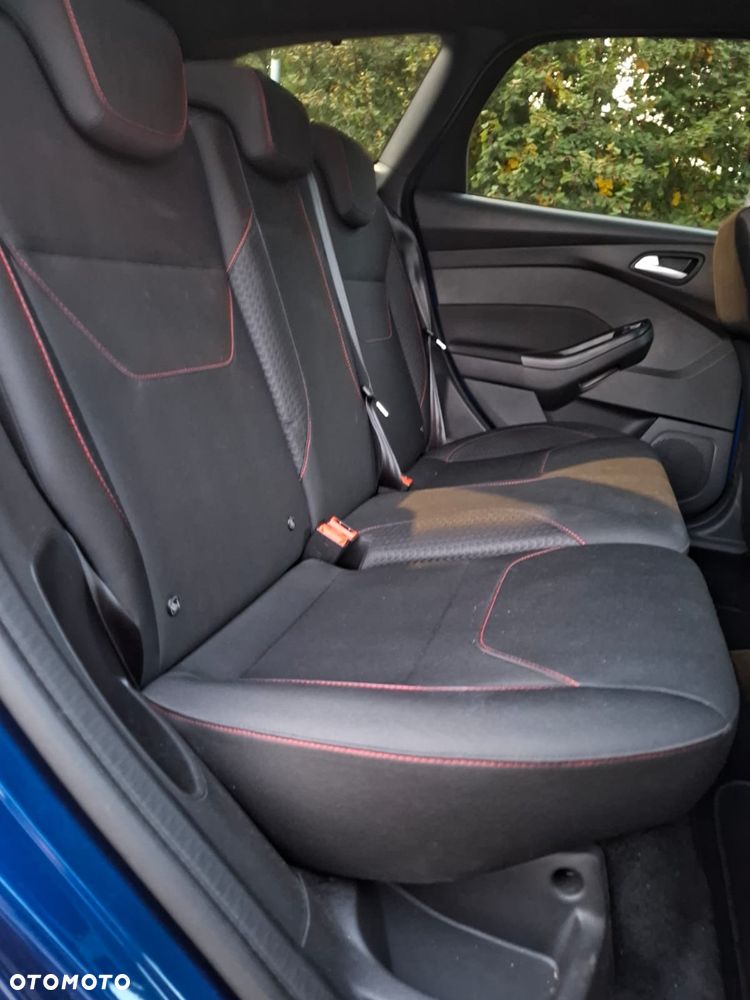 Ford Focus 1.5 EcoBoost STart-Stopp-System ST-LINE - 16