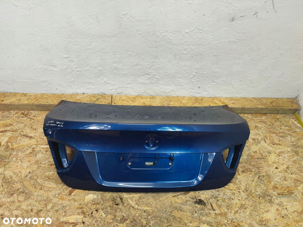 klapa tył bmw e90 kolor le mans blau - 1
