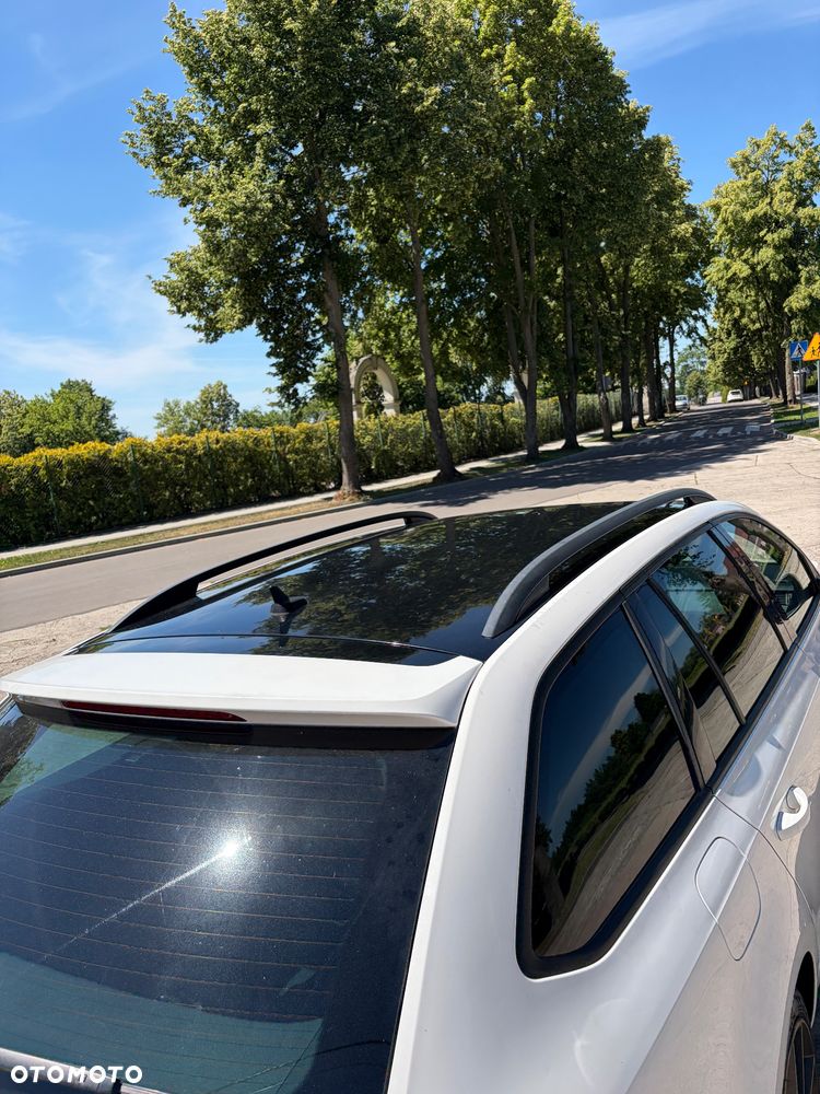 Skoda Octavia 2.0 TDI DSG RS - 10
