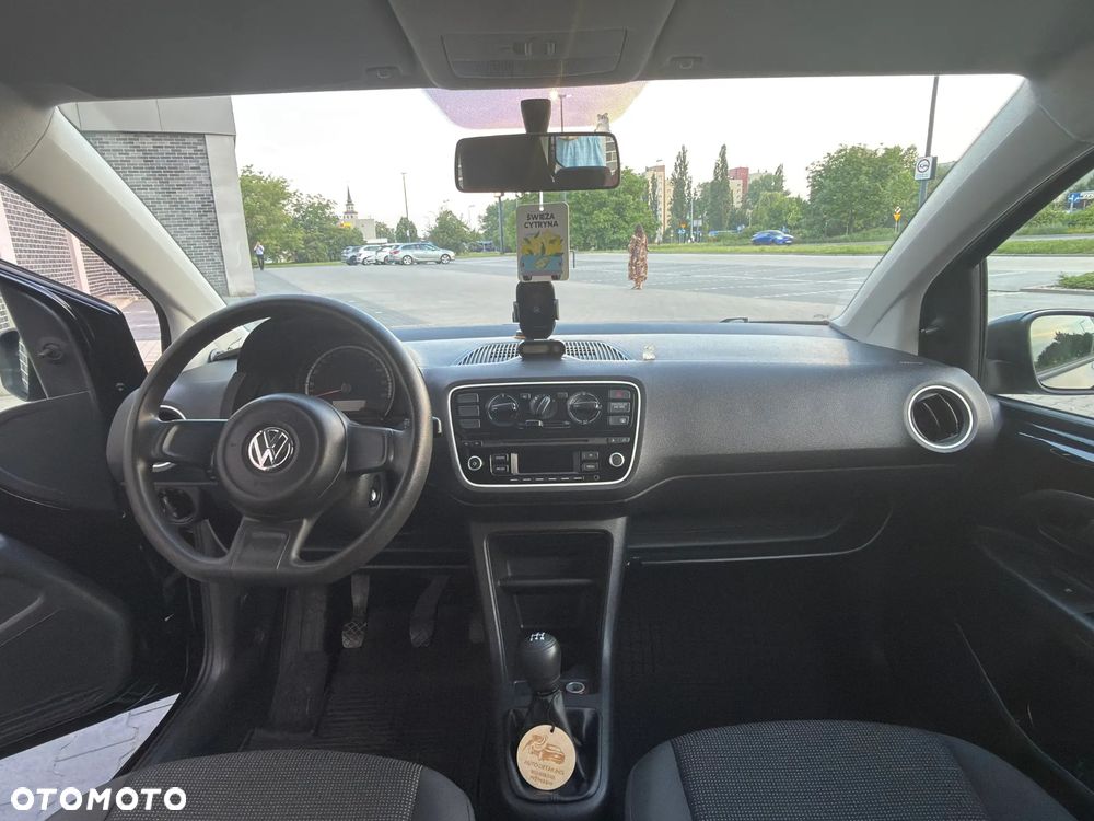 Volkswagen up! - 6