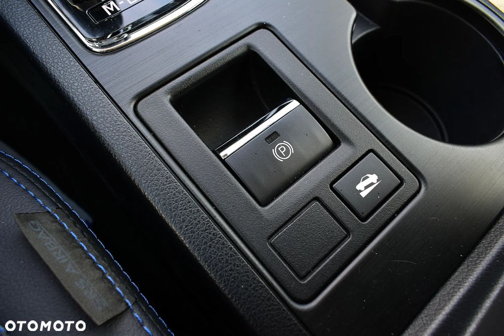 Subaru Legacy 2.5i Sport Navi - 16