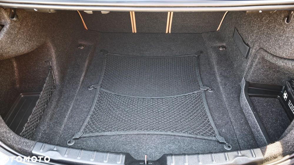 BMW Seria 3 - 29