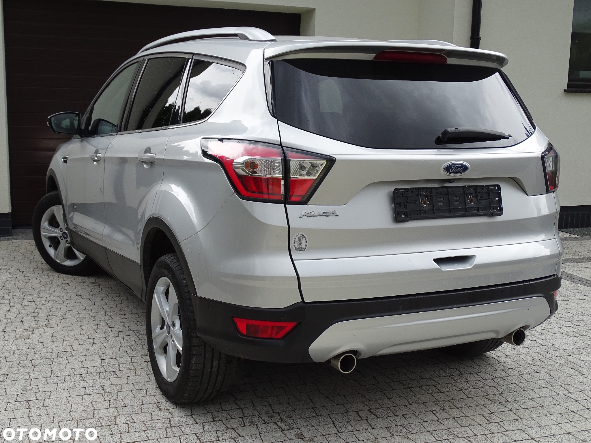 Ford Kuga 2.0 TDCi 4x4 Titanium - 13