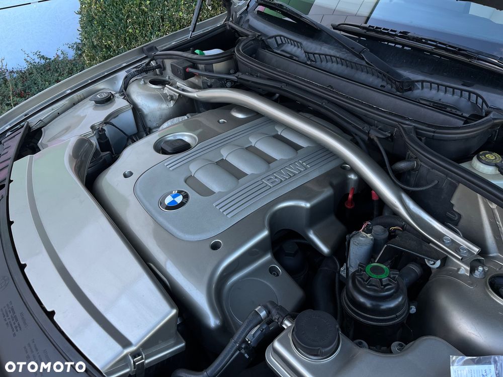 BMW X3 3.0d - 25