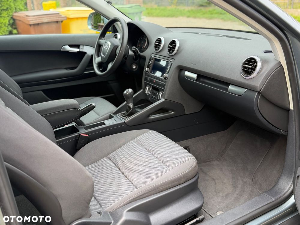 Audi A3 3-drzwiowe 2.0 TDI Ambition - 17