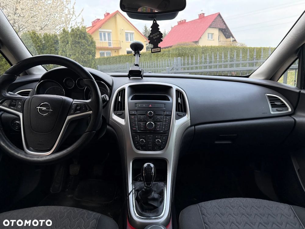 Opel Astra 1.4 T Enjoy - 8