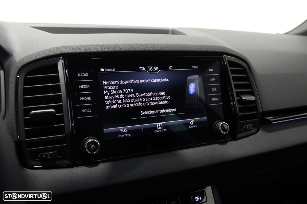 Skoda Karoq 1.0 TSI Sportline - 23