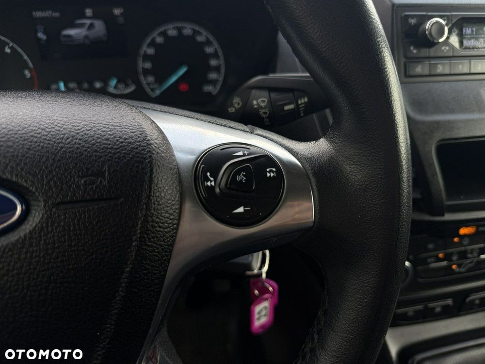Ford Transit Connect - 19
